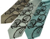 Bike tie, "Triple Cruiser" bicycle necktie. Classic cycling screenprinted microfiber mens necktie.