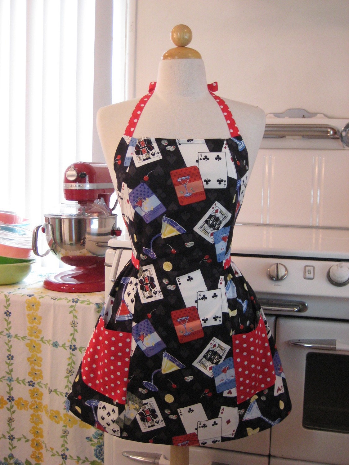 Apron Cocktails and Cards CLASSIC