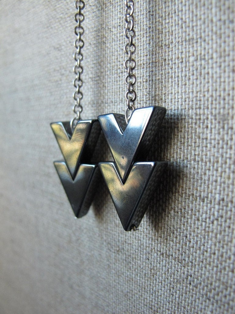 arrow earrings geometric jewelry in chevron with silver finished chain