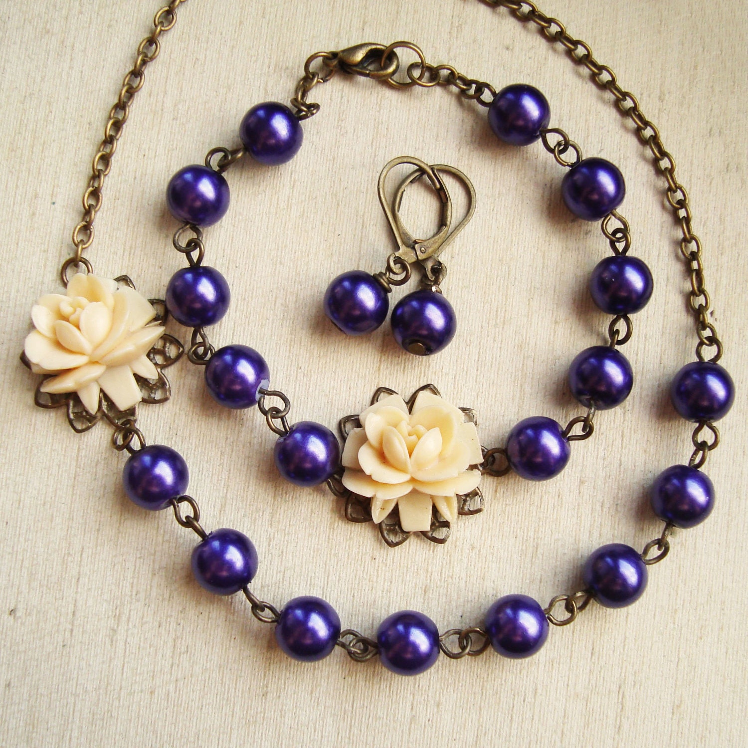 Purple Pearl and Vanilla Rose NECKLACE EARRINGS & BRACELET Set,  Bridesmaids Necklace, Bridal Jewelry, Paloma