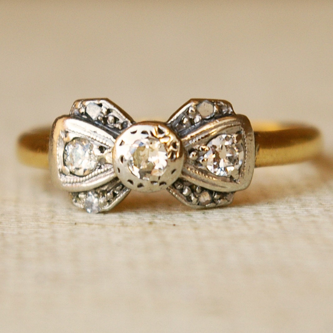 1920's Platinum, Diamond & 18k Gold Ribbon Bow Ring Size US 6