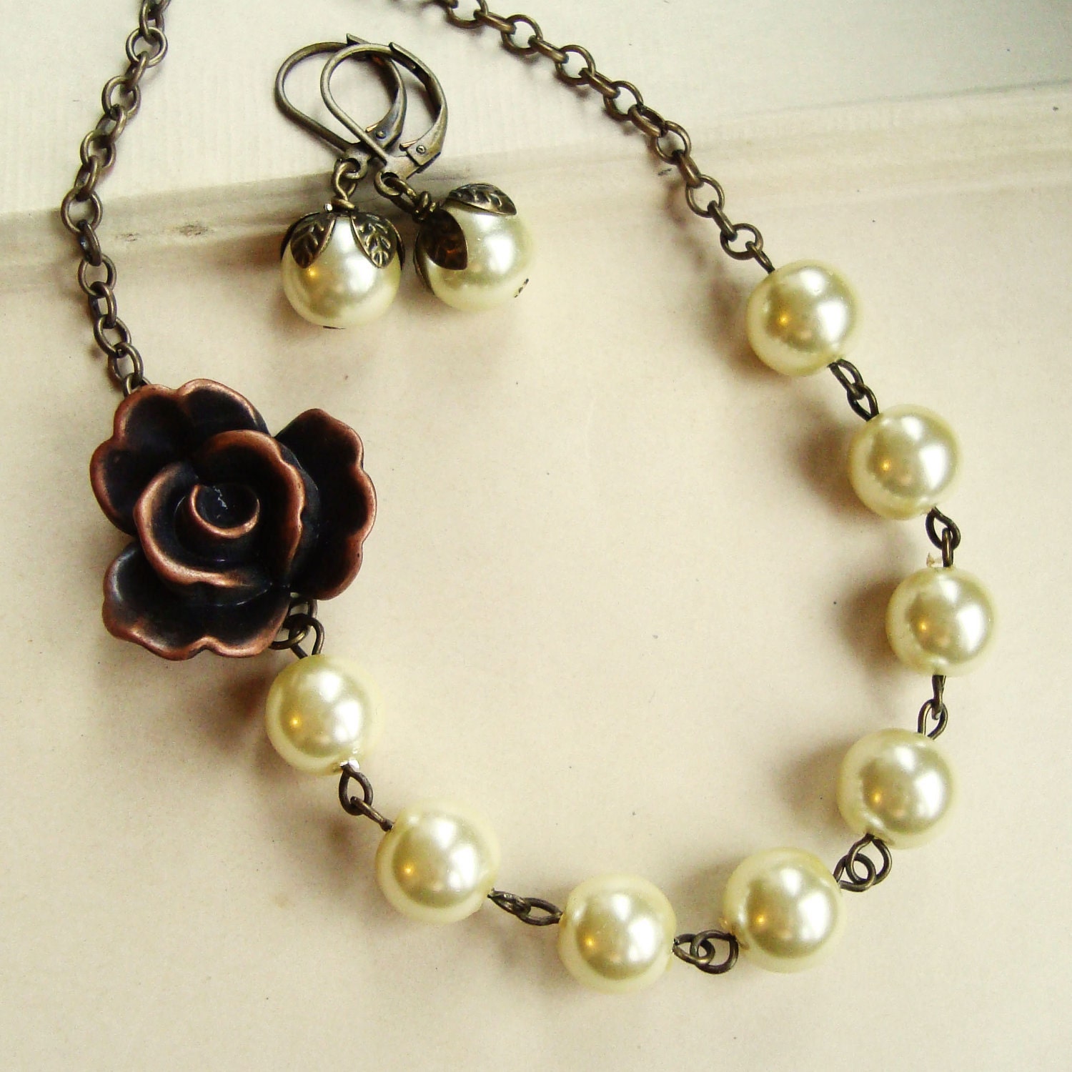 Vintage Brown Rose and Cream Pearl Necklace and Earrings SET, Bridesmaids Jewelry, Bridal Party Gifts, Cream Pearl Necklace and Earrings Set