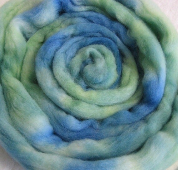 Blue Planet Hand Dyed Falklands Wool Roving -3.7 Ounces