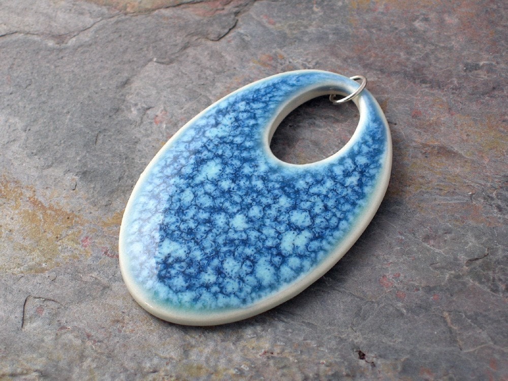 Large Oval Pendant in Cobalt Blue