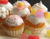 Learn to Make Miniature Food Cupcake Tutorial How To PDF For Dolls or Jewelry Lesson