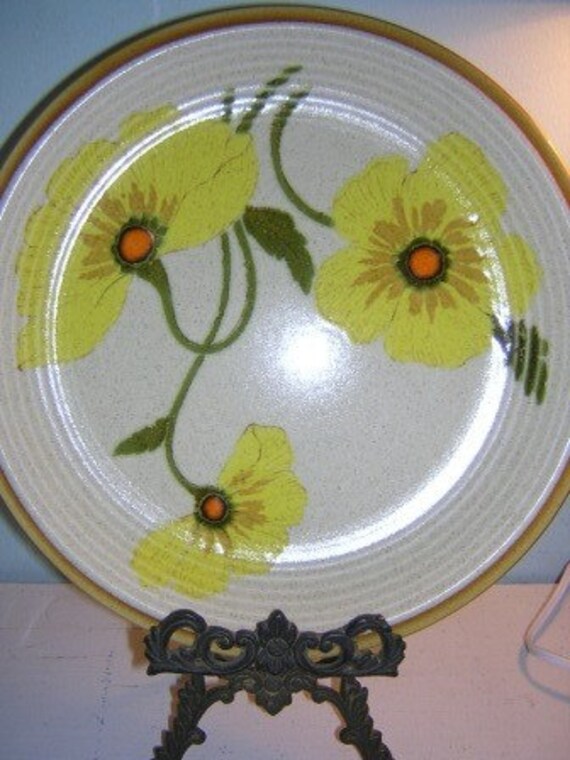 SALE Mikasa Sunkissed Nature's Song Plate Dish