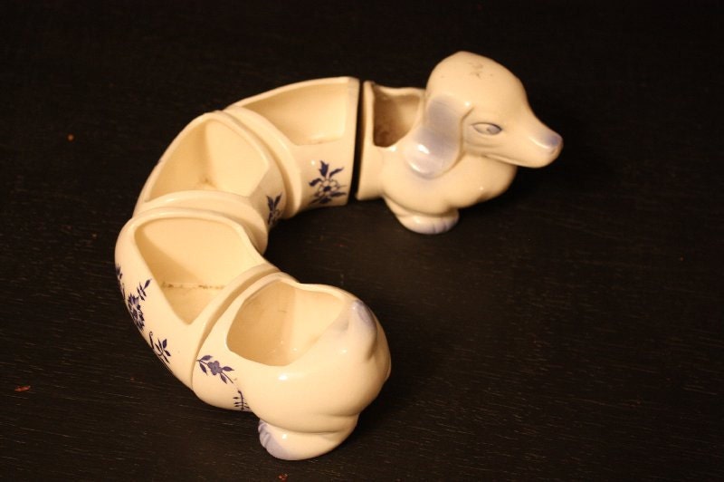 Five segment dachshund dish. JAPAN 1950's.