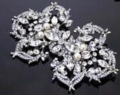 Stunning Rhinestone Swarovski Ivory Pearl Brooch, Vintage Style Brooch, Vintage Wedding Jewelry, SOPHIE