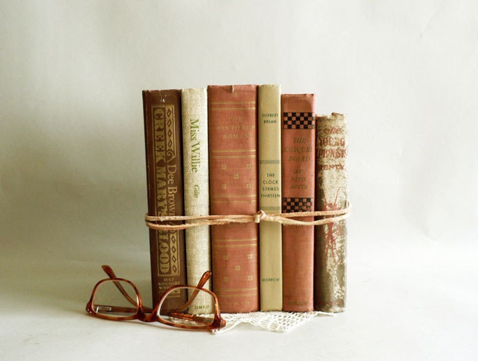 Home Decor Vintage Books, Neutral Shades Old Book Collection, Set of 6