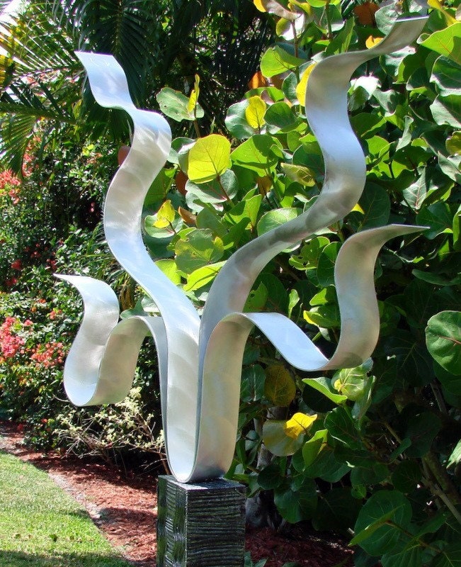 Modern Metal Abstract Sculpture Free Standing Garden Art / Silver Art Reaching Out By Jon Allen