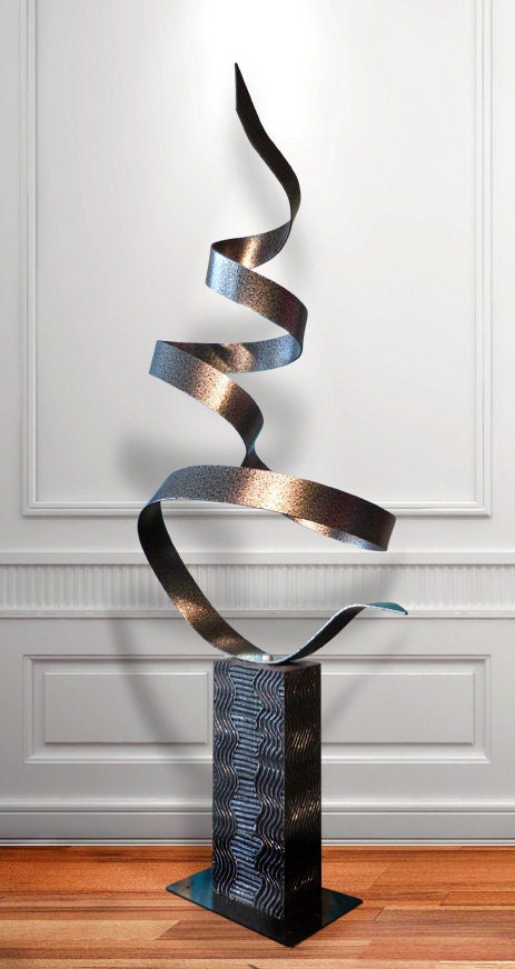 Modern Abstract Free-Standing Outdoor Metal Art Sculpture Rendition Garden Art