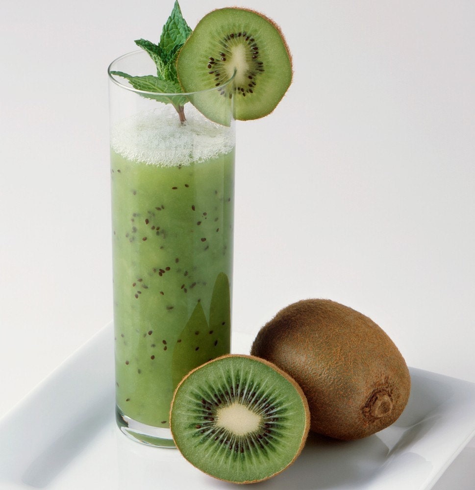 Lemongrass Kiwi Cassis Fragrance Oil  2 oz for candle and soap making
