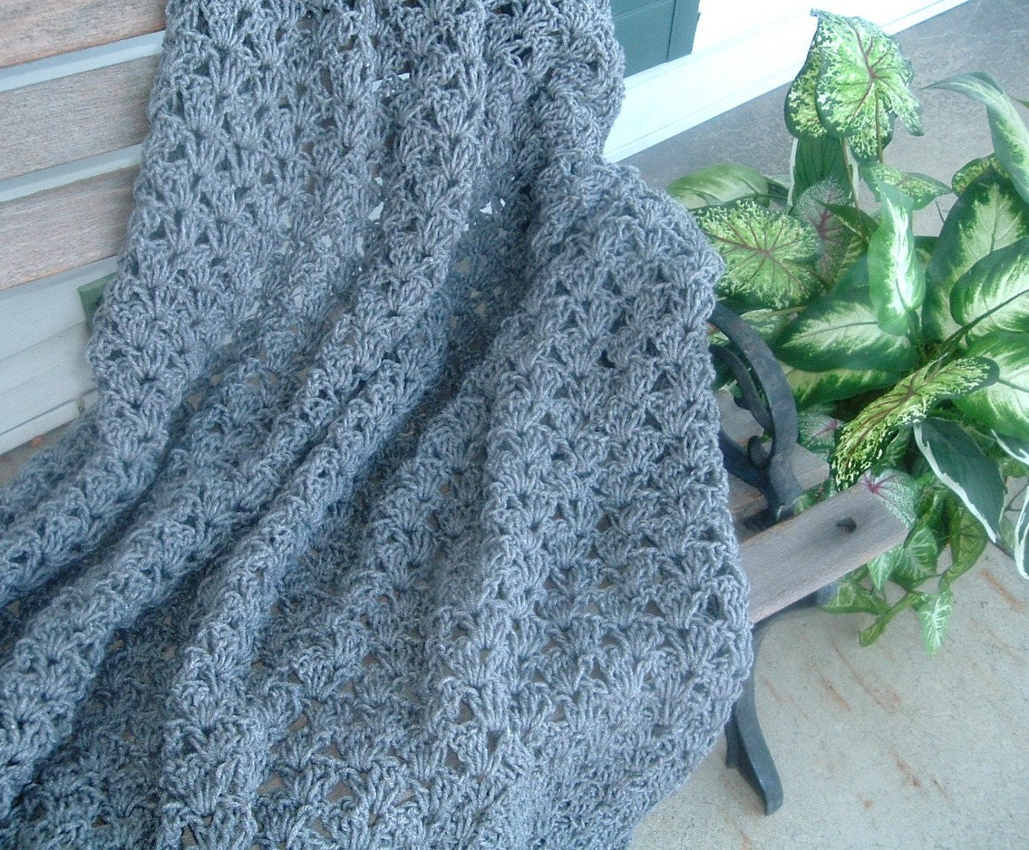 HAND CROCHETED Decorative Afghan Throw Heather Grey