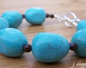 Magnesite Nugget and Natural Wooden Agate Bracelet