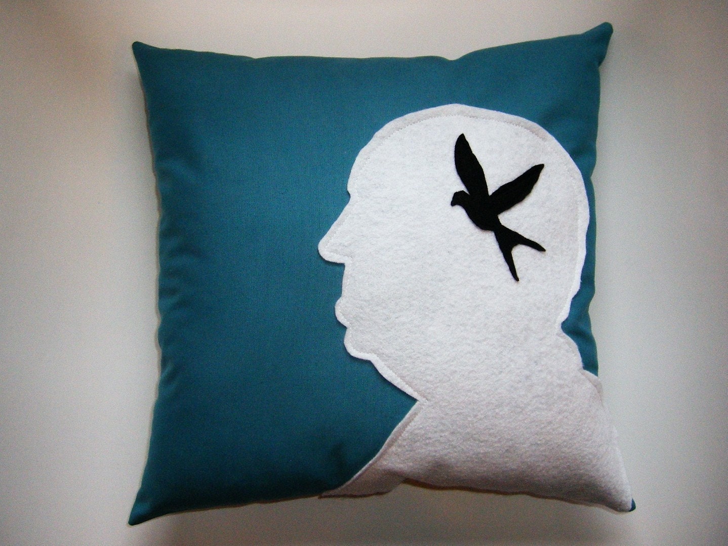 Alfred Hitchcock THE BIRDS Pillow