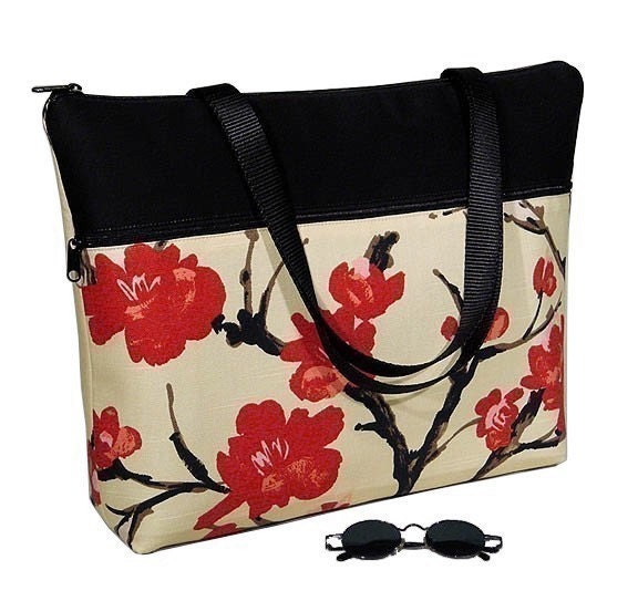 Padded LAPTOP TOTE BAG in Asian Cherry Blossom -- ONE-SIZE-FITS-ALL -- incl 17 inch widescreens