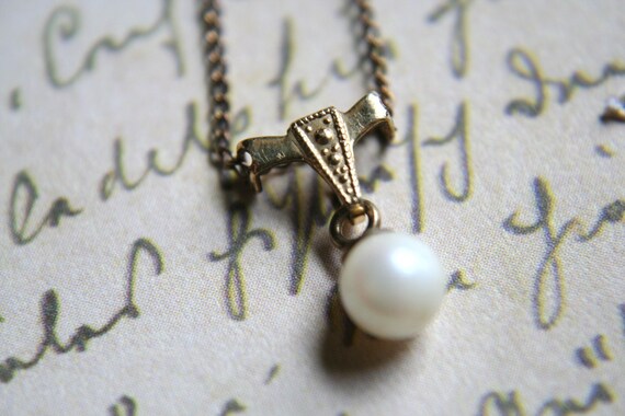 REDUCED Vintage Genuine Pearl Gold Filled Necklace Pendant Signed TK