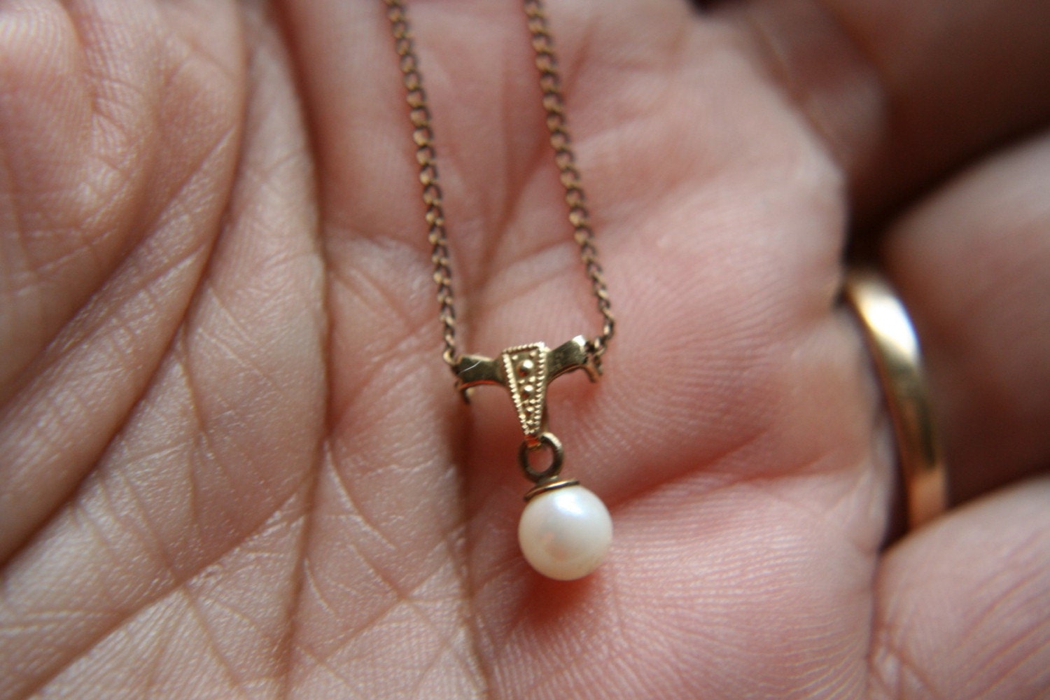 REDUCED Vintage Genuine Pearl Gold Filled Necklace Pendant Signed TK
