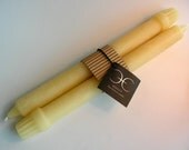 Beeswax Colonial Dinner Candle 10 Inch Pair