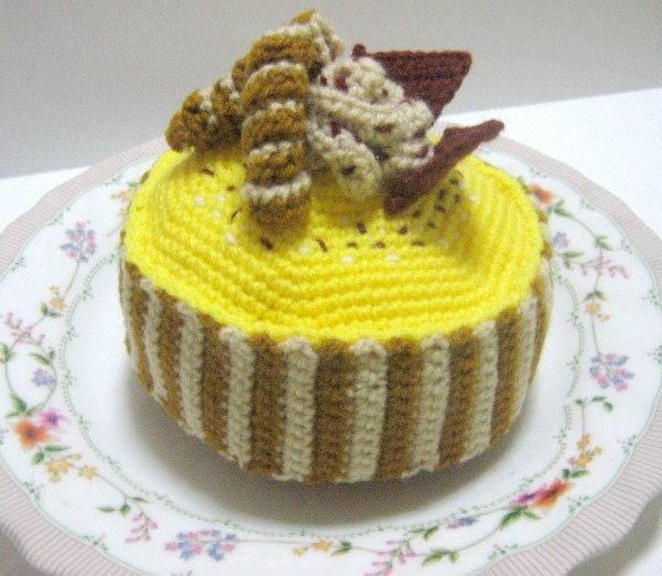 Cake Crochet Pattern Crochet Food Pattern PDF Instant Download Mocha Coffee Cake with Lemony Yellow Frosting