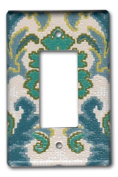 French Damask 1970's Vintage Wallpaper Decora Switch Plate