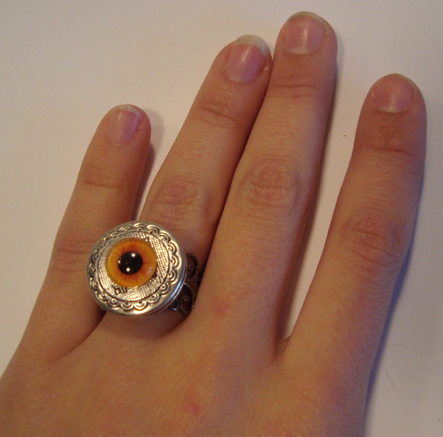 Victorian Steampunk OCULA CITRUSA Orange Glass Eye Locket Ring