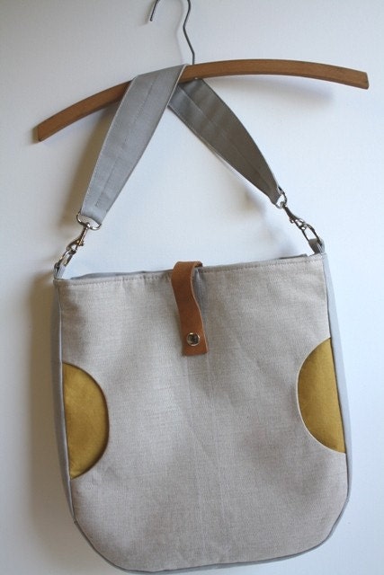 double pocket shoulder bag - smokey and sunglow