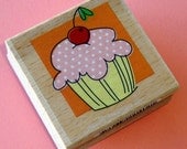 rubber mounted stamp / cupcake with cherry