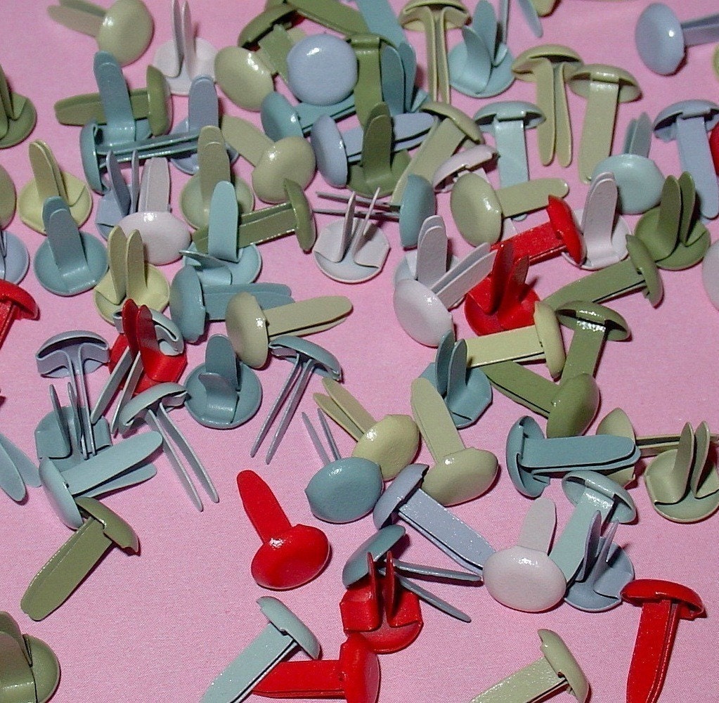 paper fastener brads galore / 8 colors assorted . by schoollocker