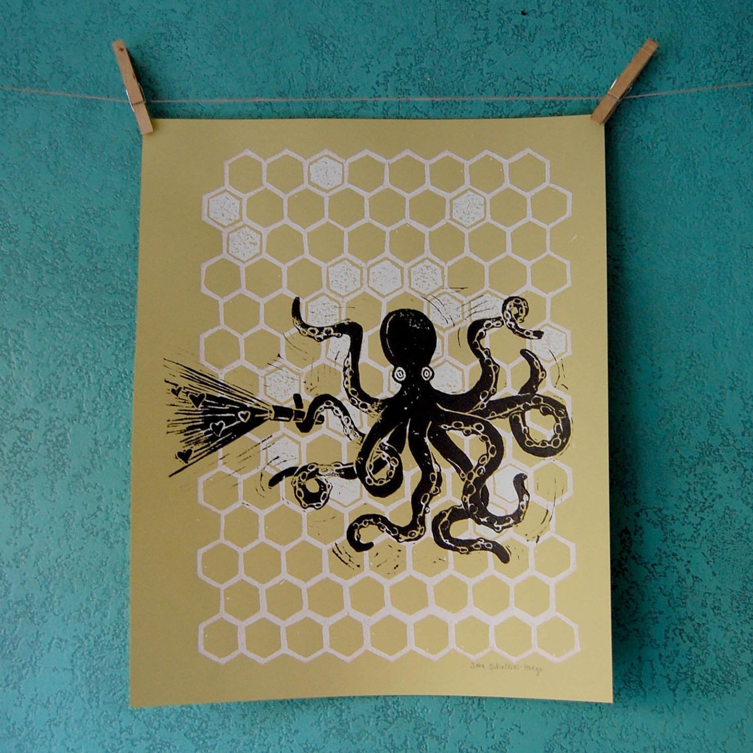 OCTOPUS LOVE SEARCH - linocut print on gold paper