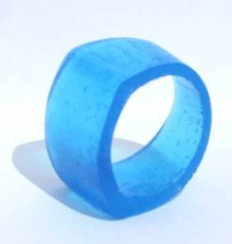 Handcrafted resin ring "Dont be blue"