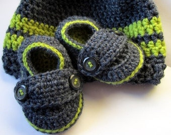 Wool Crochet Hat and shoes / Baby Booties set Newborn-12 months