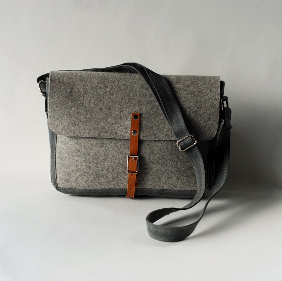 The Sightseeing Case