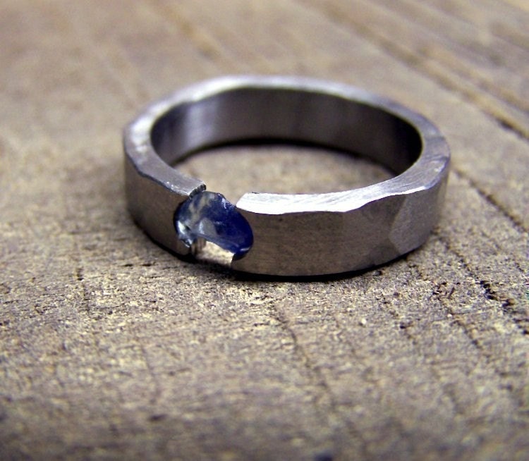 Titanium Wedding Ring- Rough Sapphire Tension Set