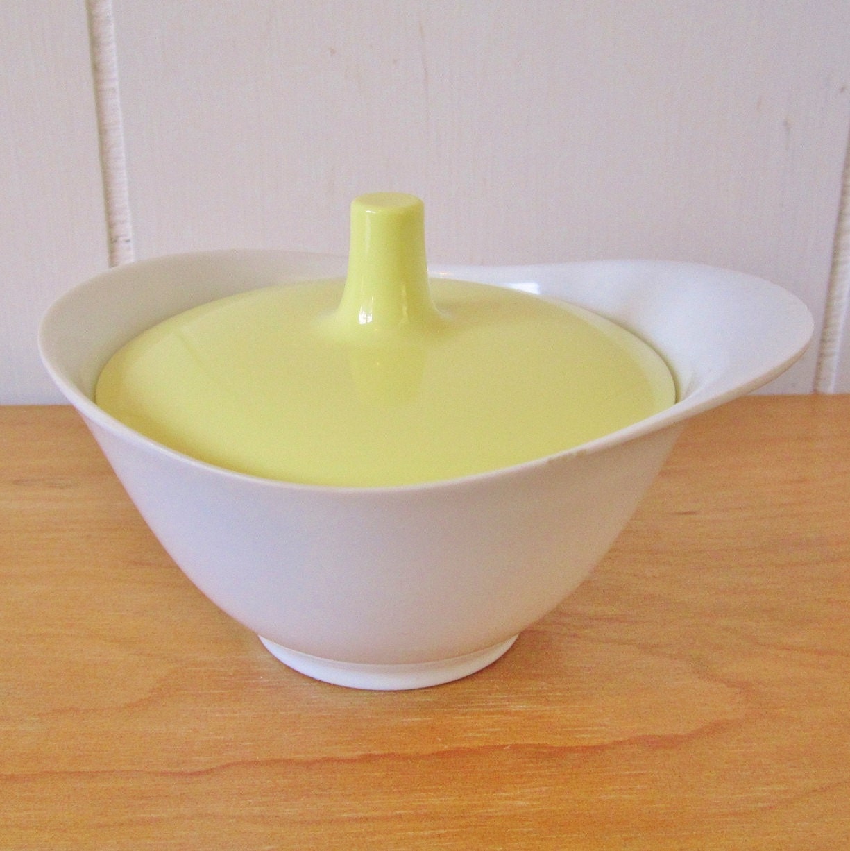 vintage yellow and white melmac sugar bowl Texas Ware