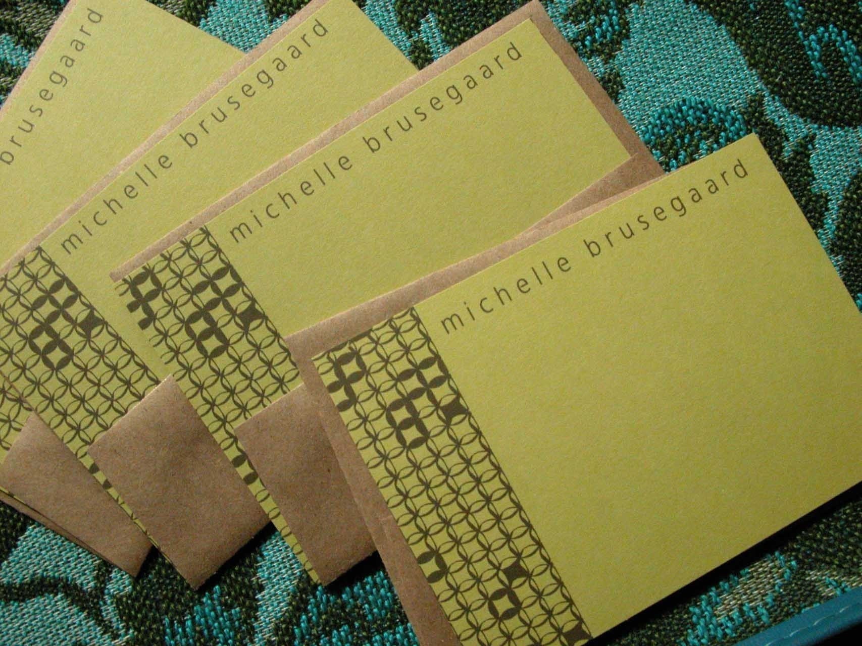 Set of 10 personalized flat notes- Intersecting circles motif in chocolate on chartreuse paper with natural kraft envelopes