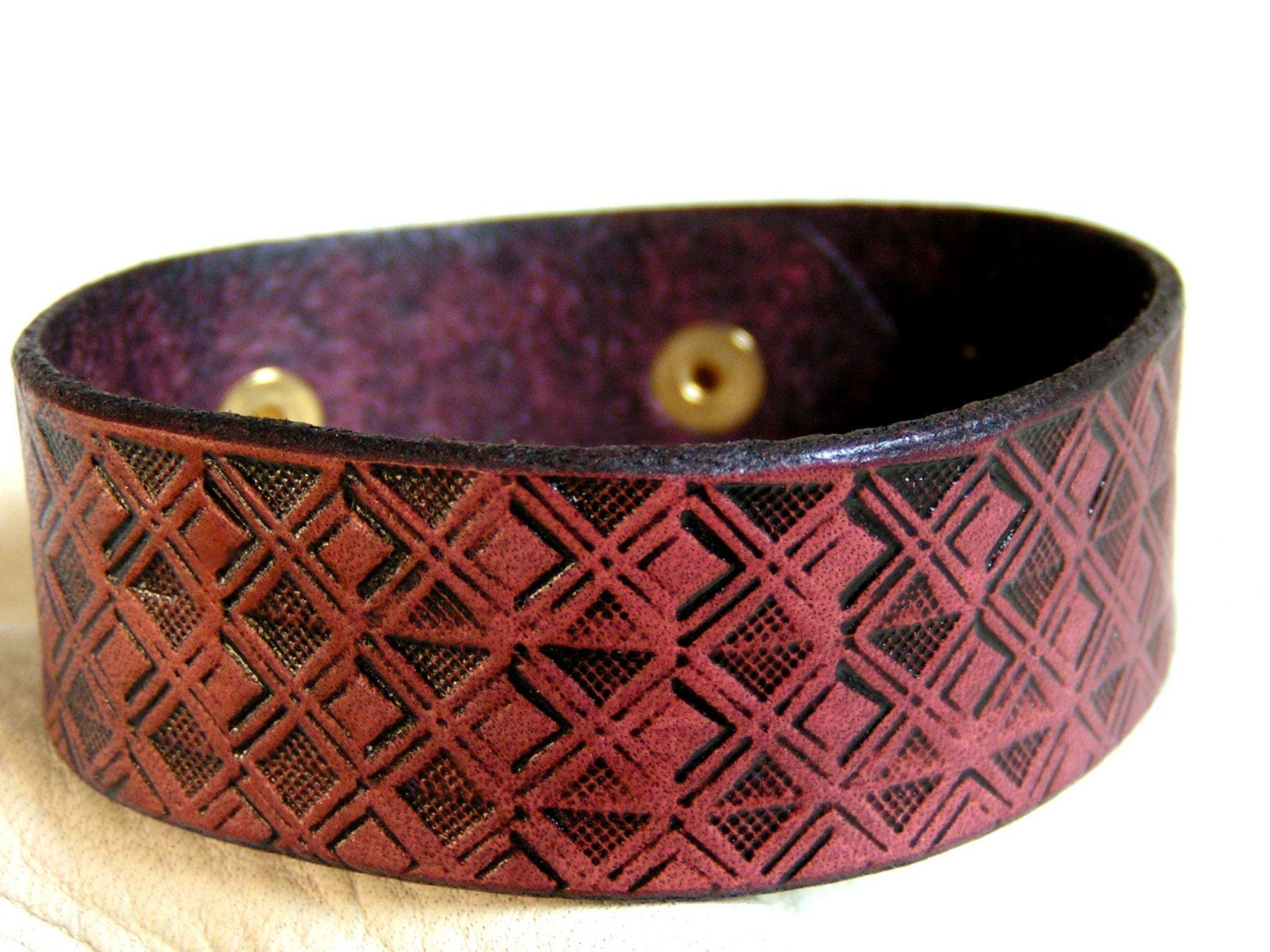 Rasin mahogany diamonds cuff