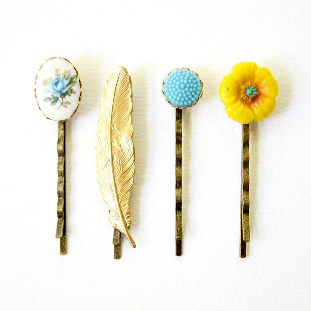 Bits and Bobs Bobby Pins In Blues