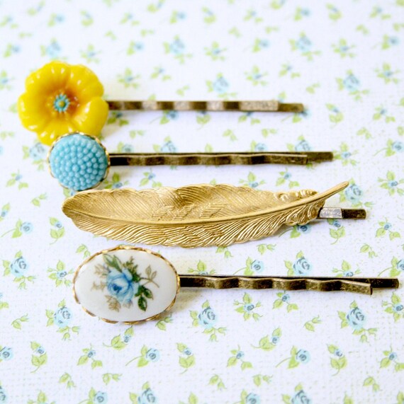 Bits and Bobs Bobby Pins In Blues