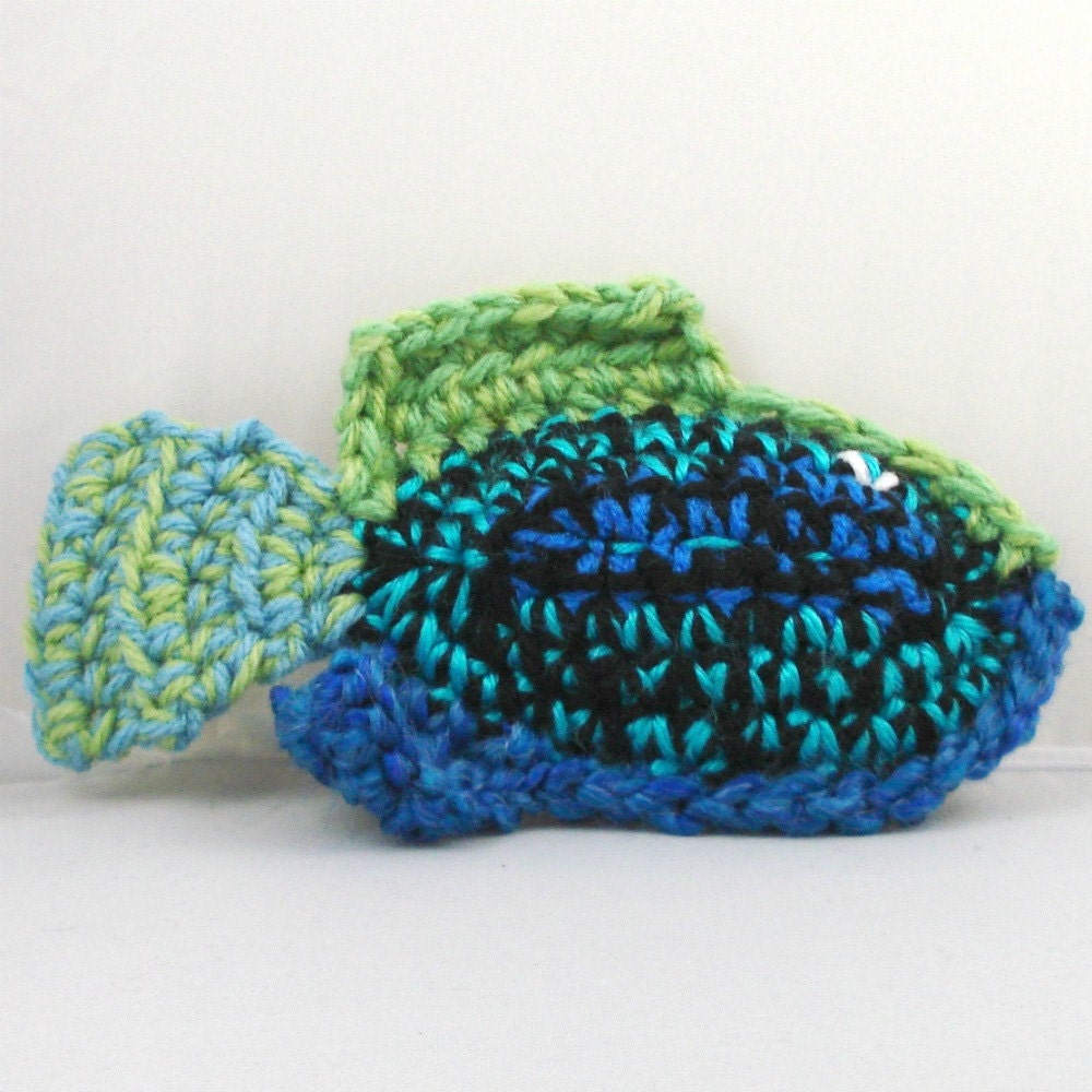 Borghal Rantipole, Multicolored Crocheted Plushie Fish