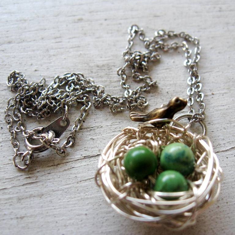 Silver Wire Wrapped Birds Nest with BABY BIRD Necklace Set, Turquoise Magnesite Gemstones, Earrings Included