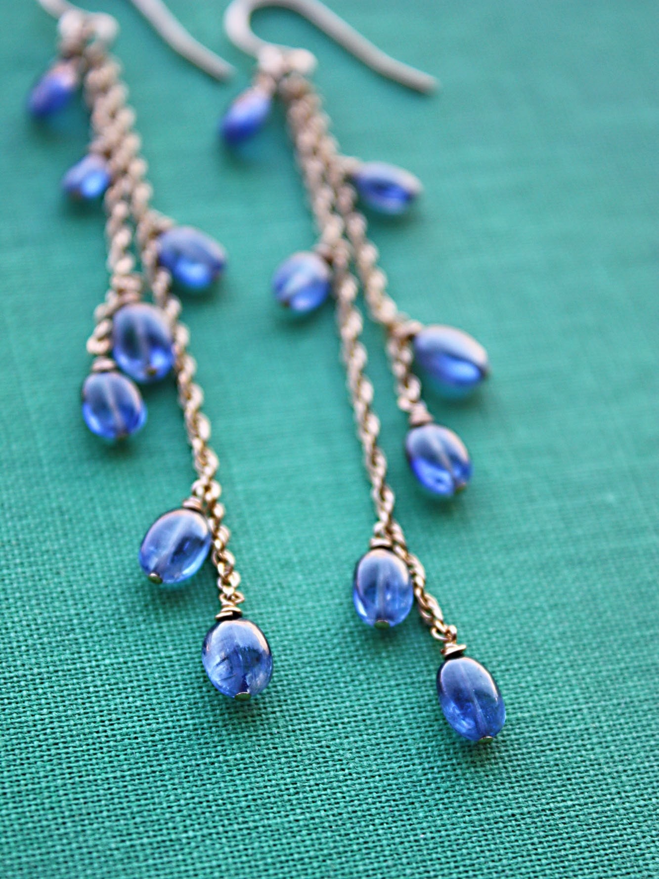 Esta Chipi Chipi -- handmade kyanite gold filled earrings