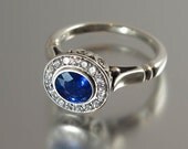 THE SECRET DELIGHT 14k gold Blue Sapphire engagement ring