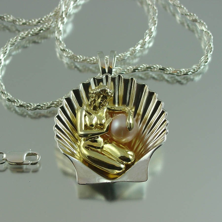 The BIRTH OF VENUS silver and gold pendant with pearl - ready to ship