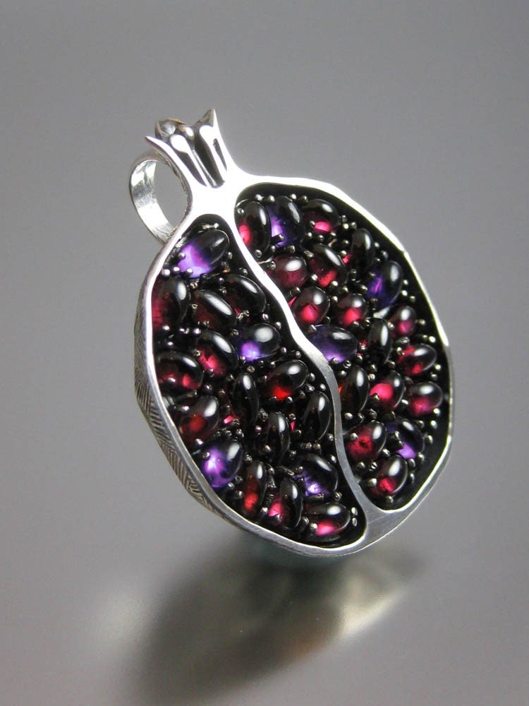 JUICY POMEGRANATE silver garnet and amethyst pendant
