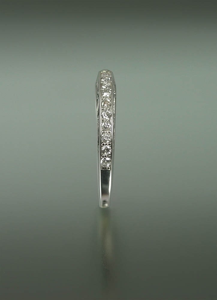 UNDER A SPELL Wedding Band 14k gold and White Sapphires