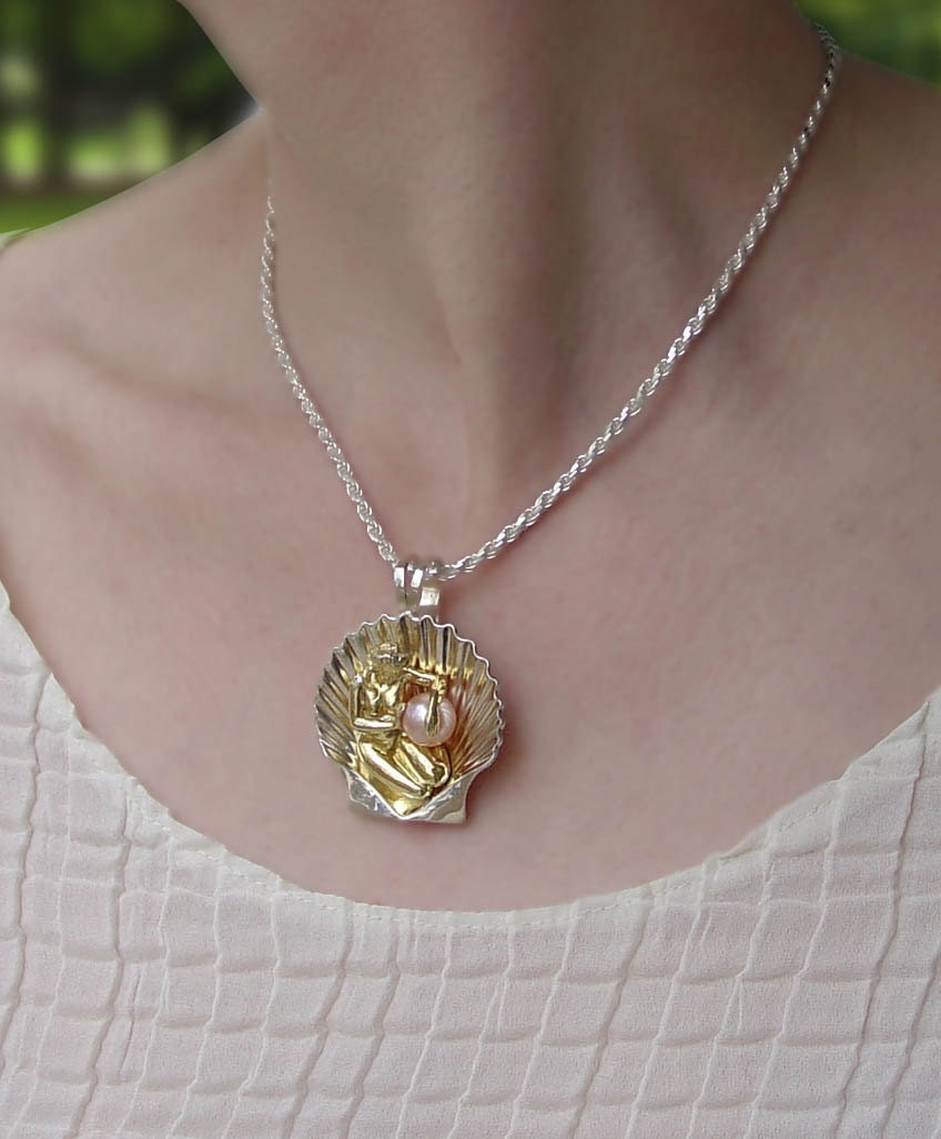 The BIRTH OF VENUS silver and gold pendant with pearl - ready to ship