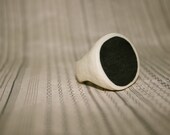 mod resin ring in black and white