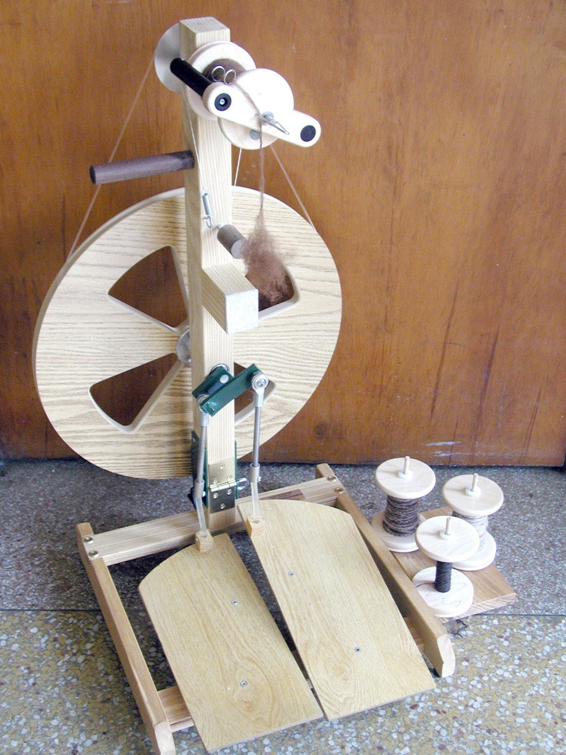 FRICKE Woolee Winder Folding Double Treadle Spinning Wheel S 160 DT S160DT Level Wind Free shipping