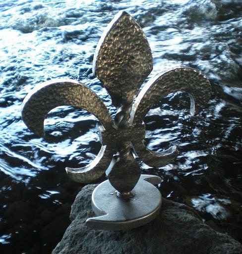 Twisted Stainless Steel Fleur de Lis Sculpture.   Who Dat - Mardi Gras